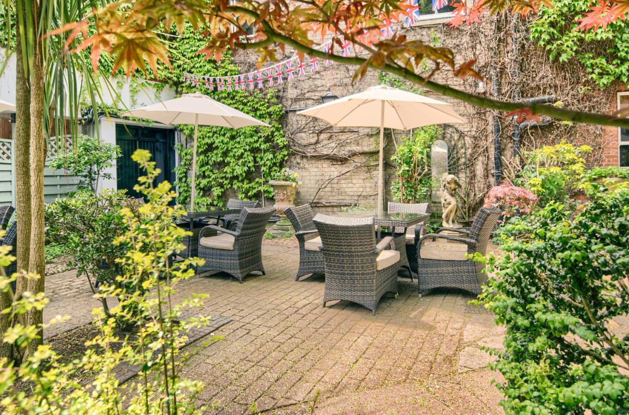 Mercure Salisbury White Hart Hotel & Apartments Экстерьер фото