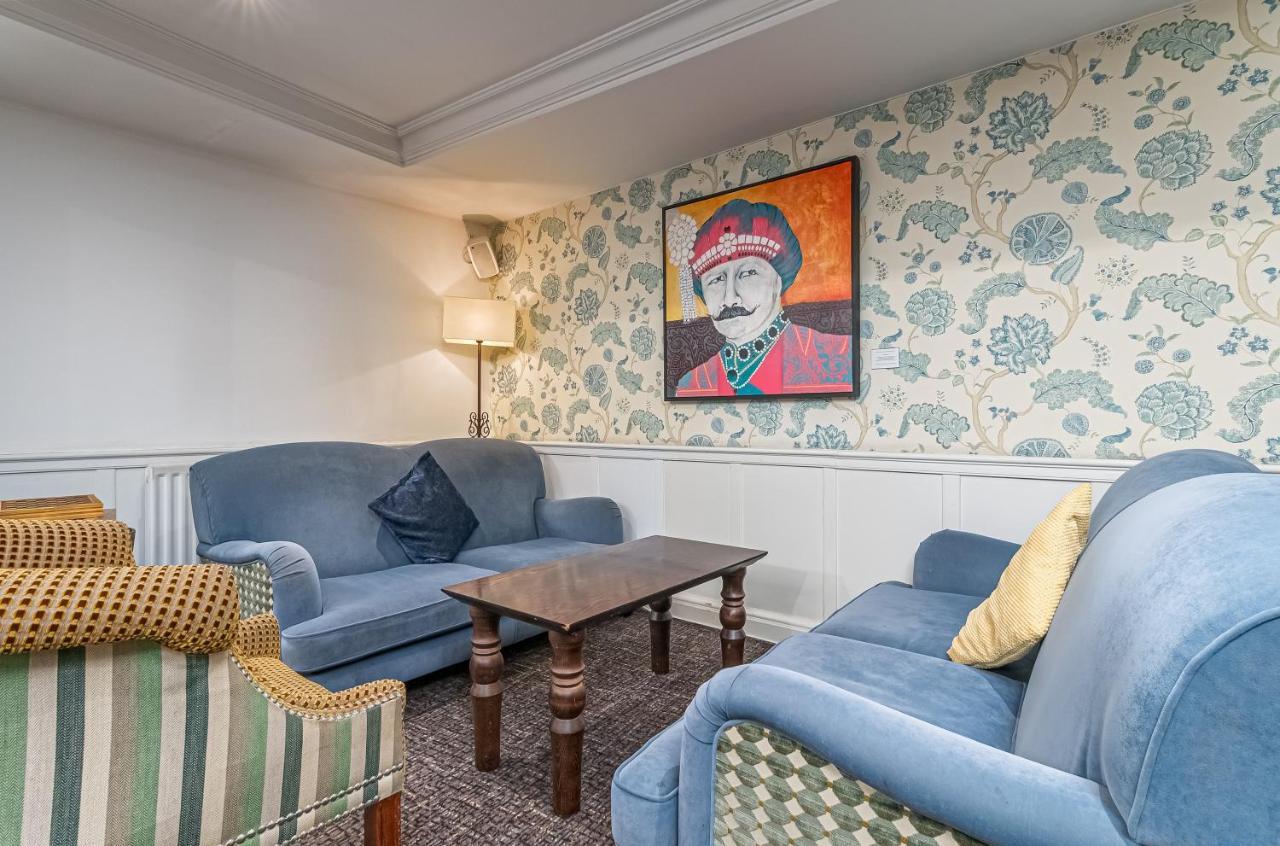 Mercure Salisbury White Hart Hotel & Apartments Экстерьер фото