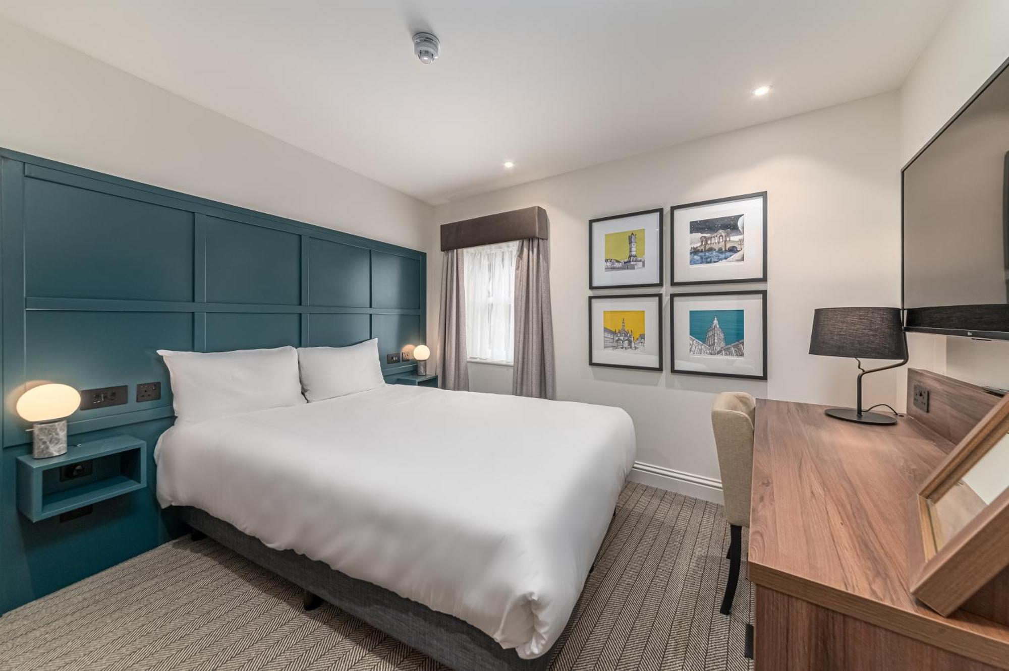 Mercure Salisbury White Hart Hotel & Apartments Экстерьер фото